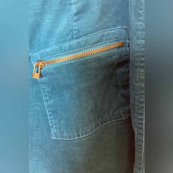 Teal micro corduroy western style skirt. Size 12 - Picture 2 of 9